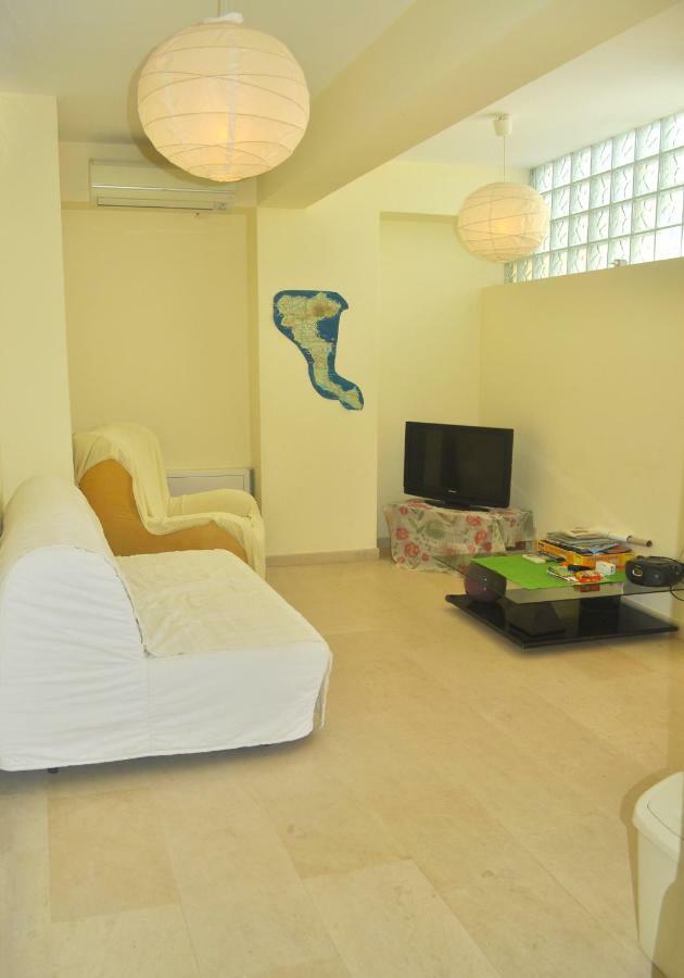 Lemoni Apartments Pelekas Exterior foto